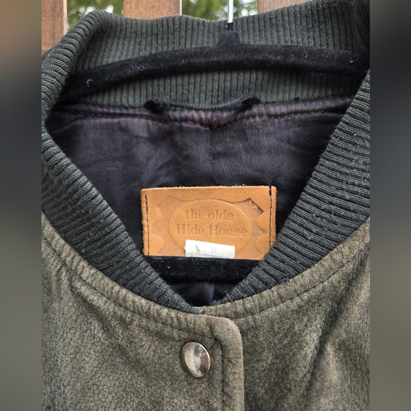 Vintage Suede Bomber Jacket - Picture 4 of 10